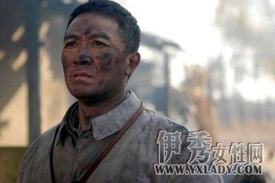 李幼斌版的《亮剑》被翻拍,但原版比这一版要精彩得多。+