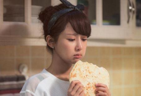 90后不想看年代的中国是什么样的吗?那就看看这组漫画吧。+