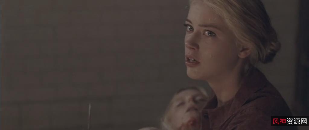 Netflix官方4K大片：《夜读惊魂》，最高恐怖魔幻体验！