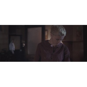 Netflix官方4K大片：《夜读惊魂》，最高恐怖魔幻体验！