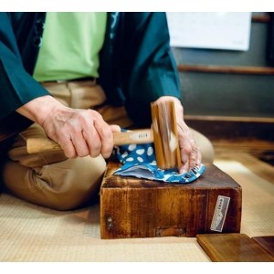 日本匠人精神绽放：《日本匠人系列（中字）---岩谷堂衣柜》