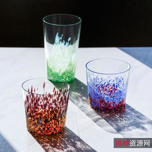 《日本匠人系列（中字）：OM的彩色玻璃制作工艺》