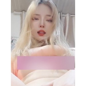 豆芽酱的欢乐：精彩的兔女郎+女仆舞蹈