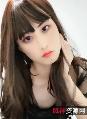 《{{网红名字}}的至臻美丽：4-6月网红妖精魅力视频集合》