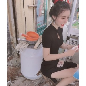 《空姐迷人蔓CC：美丽状态，性感衣裳，土豪互动，提升生活质量》