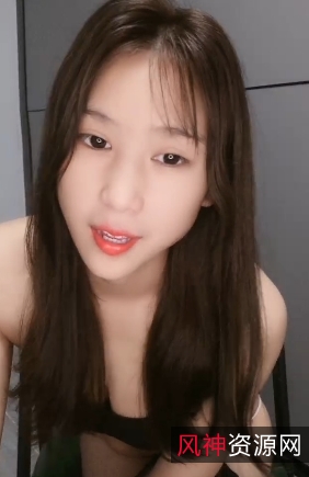 网红小小美1小时675M视频:放飞自我,热爱生活,活力四射