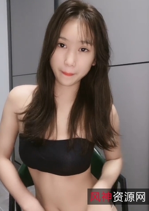 网红小小美1小时675M视频:放飞自我,热爱生活,活力四射