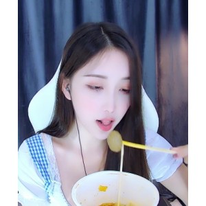 虎牙林软软直播作品三部