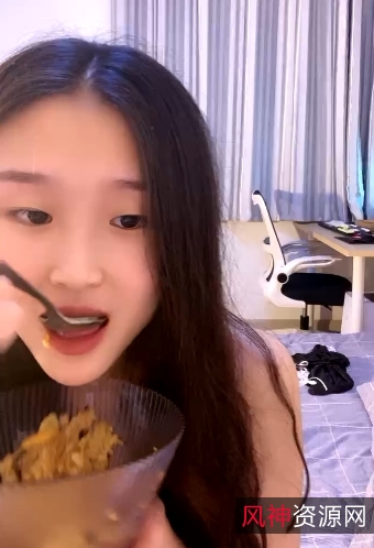 精选清纯美少女为“爱”献身