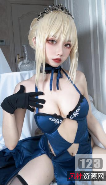 果咩酱私人定制猫耳朵猫尾巴精美写真视频,黑马丽海贼王COS,5.5G高清无水印