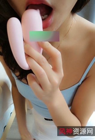 草莓味软糖：初恋感觉，网红JK，美好回忆