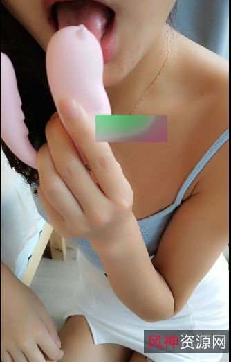 草莓味软糖：初恋感觉，网红JK，美好回忆