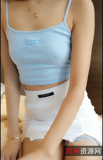 草莓味软糖：初恋感觉，网红JK，美好回忆