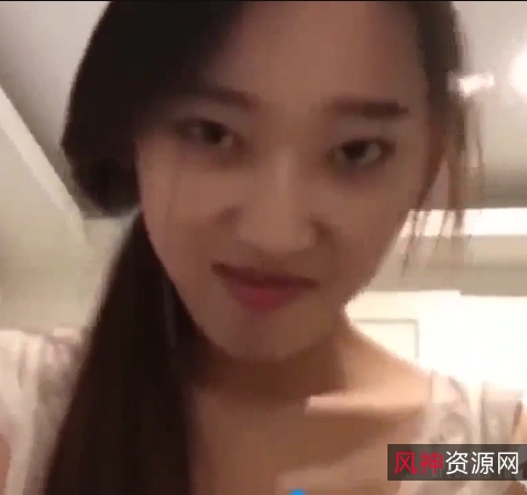 韩国情侣自拍204m甜蜜后门1V对白