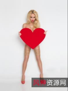 P站精选少妇Kinky夫妻后门秀