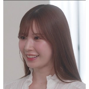 明里紬穿着丝袜的1V5.2GIPZZ-037番号