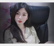 91网红Lisa视频合集资源小伙伴私信，101V4G视觉感观升级，长身材满足你的见识，让你喜欢不已！