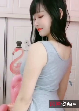 白白兔快手爆R明星欧阳娜娜定制50V-776M身躯Y乱玉兔自摸热舞肥大T恤