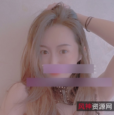 推特老牌网红Temuer郡主的30天有效补充服务，包含126v194p的视频和737m的百度盘资源。