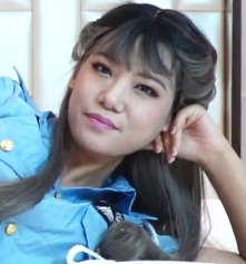 Pornhub精选：人气美女转度盘