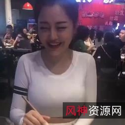 1.饭馆餐桌上的趣味行为：令人捧腹的视频作品合集2.久妖四房43V272M：饭馆餐桌上的趣味行为收藏大揭秘3.揭秘饭馆餐桌上的趣味行为：某推推荐的视频作品精选4.探秘饭馆餐桌上的趣味行为：久妖四房43V272M收藏推荐5.趣味行为合集：饭馆餐桌上的视频作品精选