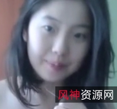 少妇充足奶水挤馒头，乳汁飚出