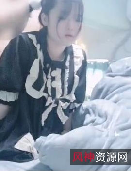 久妖大神眼镜娘双马尾商品