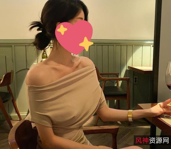 航空美女Ashley私拍视频128个，共893M，大长腿身材精选健身打粑粑