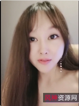 火热网红舞姬的天然大罩杯热舞合集