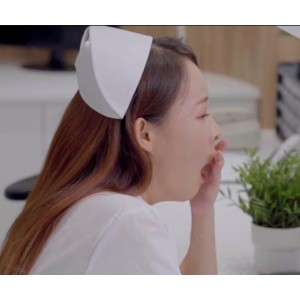 《夜勤病棟》湾湾女主熟女看护，精彩剧情男主互动，动漫拍摄精美！