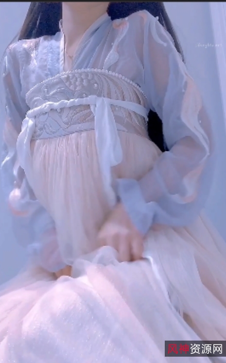 高桥千凛：网红妹子192v32.7g视频收藏546个