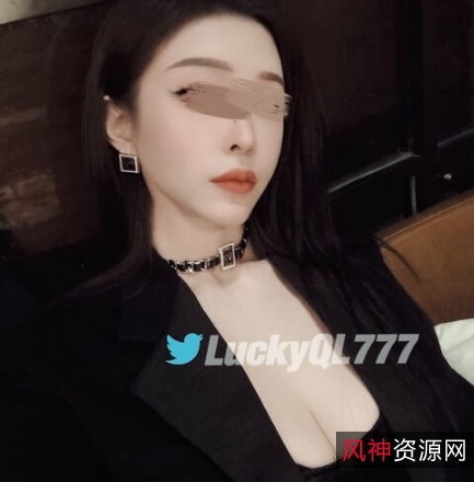 LuckyBaby:Y乱派对大长腿女神,高级反差婊的颜值身材网红
