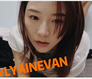 特莱莎LYAINEVAN推特女神作品集8.8G下载