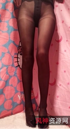 软萌妹子小仙黑丝高跟