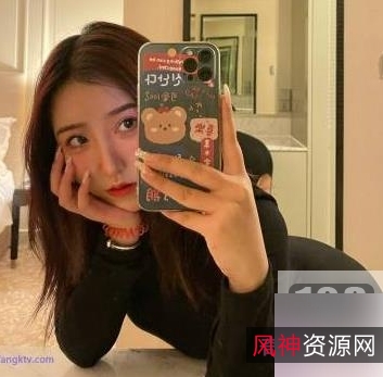 抖音火花四溅的超级女神：yuer，玩转有尺度的热舞