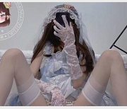 推特网红仙仙桃：黑丝大长腿社保姬，5段视频总2.7G资源等你来