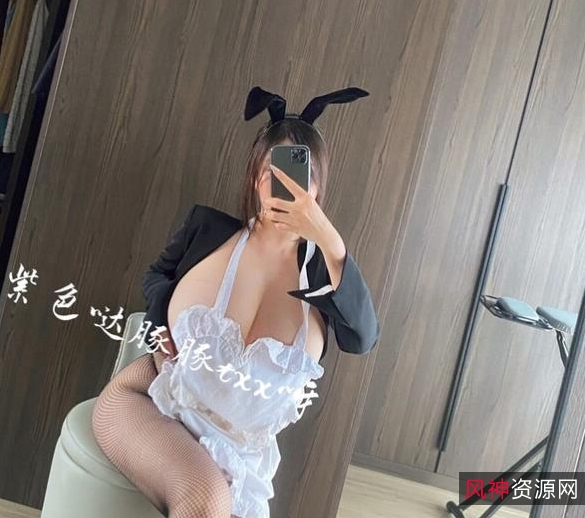 紫色哒豚豚童小芯稀缺合集744M视频，高品质超精选美人震撼登场
