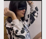 清新妹子风，@qing大神清露脸自拍218个视频2.8G