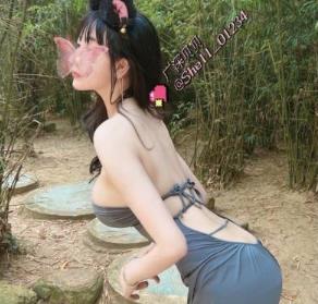 小粉酱贝贝：54V、2G资源，拜金反差婊的颜值神秘处