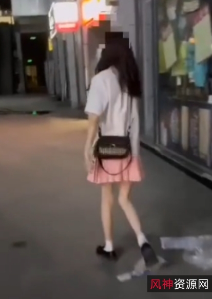 海角社区付费视频大合集:93个视频,13.4G,自整理上传,爱自取