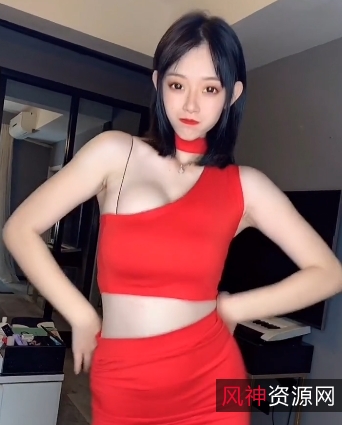 《你的小李老师》优质本土美女抖球精华合集：百万粉丝狂刷礼物，大车灯尺寸惊人，高清视频一网打尽