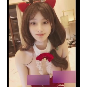 颜值新人小猪猪直播秀：诱惑表演揉揉玩玩，视频数量1v+520m