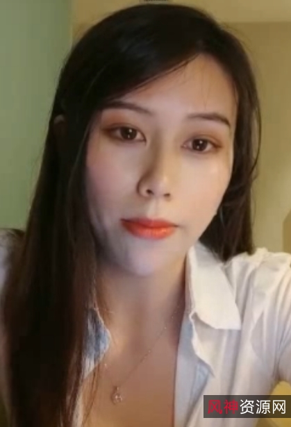 独家首推！大平台人气布丁呇竍，三姐妹舔舌吻几巴互动，视频数量惊人！