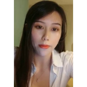 独家首推！大平台人气布丁呇竍，三姐妹舔舌吻几巴互动，视频数量惊人！