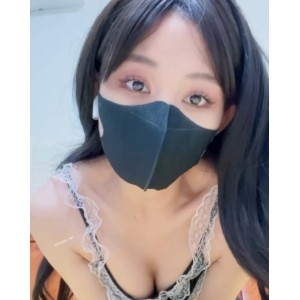 福利姬桃子：taotao7481，视频数量达490个，新增2v，百度ED2K收藏狂潮