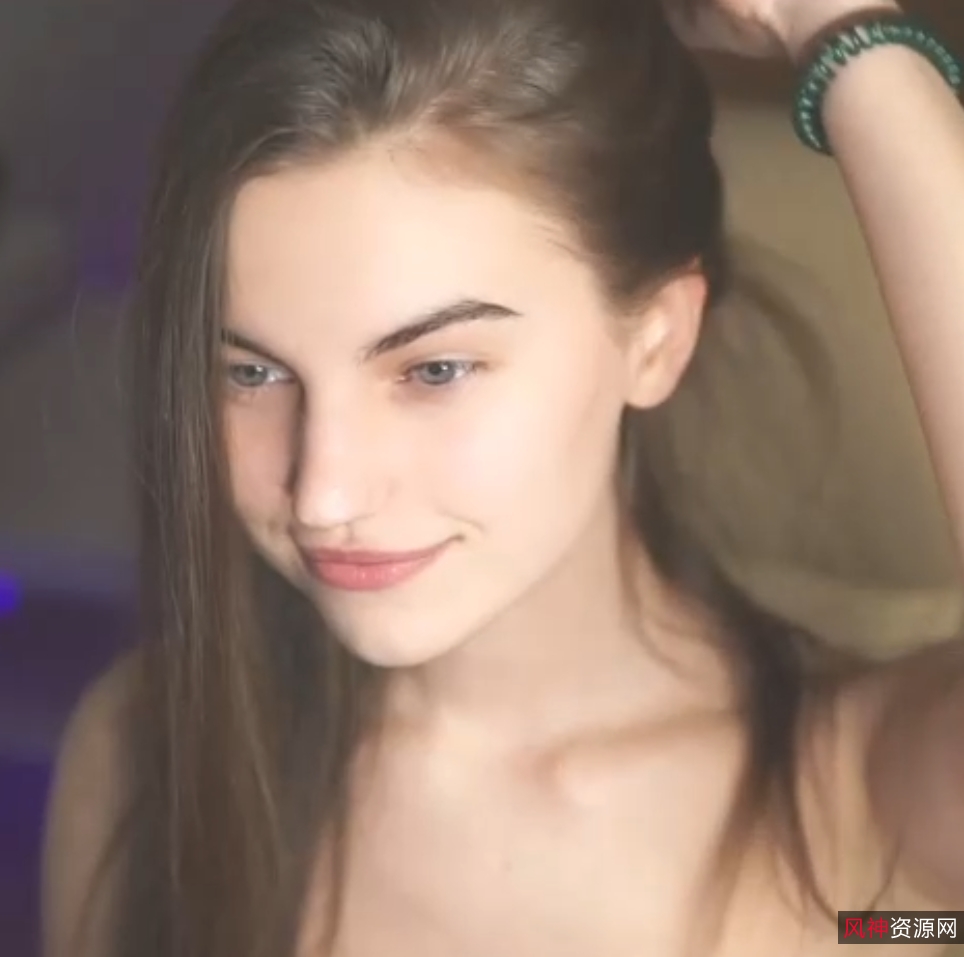 妖舌收藏da+fa宝65v31.3g，Hoolybunny引爆百度