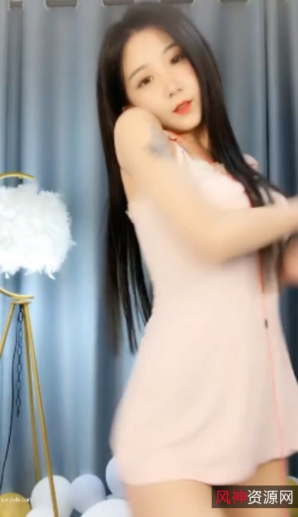 涵老师尺度福利视频：诱惑舞姿，4.62G巨制，没露脸辨别收藏