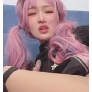 小鹿酱26g福利视频合集，3个压缩包收藏385次，神秘迷人露脸姬