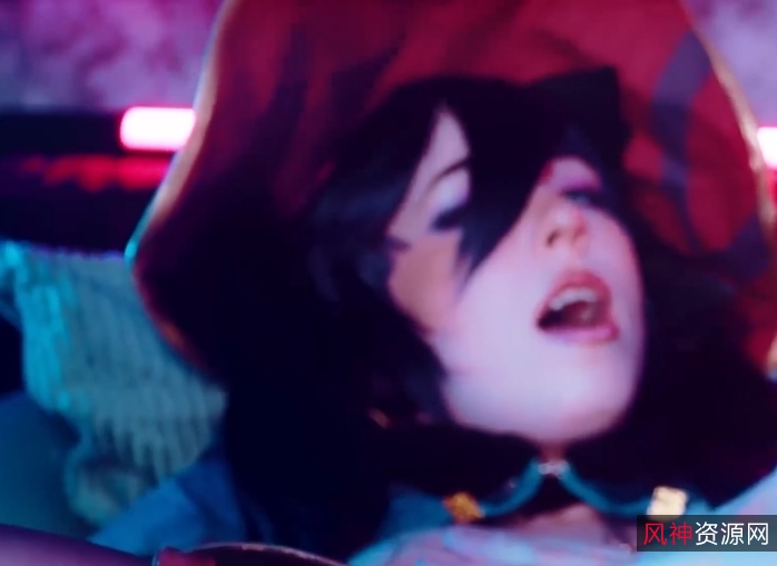 清新自然的年轻男子阿黑颜在原神游戏中展示1080HD实战表演，视频大小1.93G