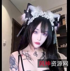 抖音高颜值美女九条南无定制合集6V911M，身材优越，评论热烈